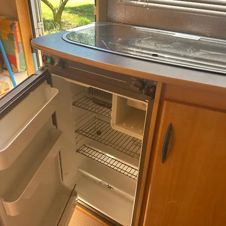 Daisy Kamper Apartament *