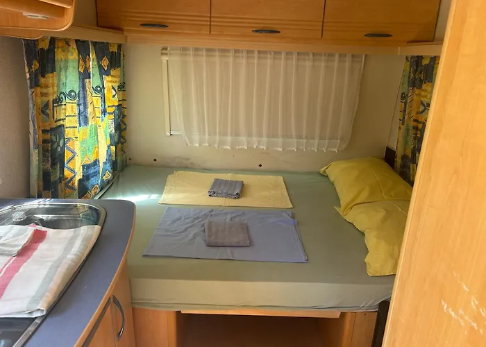 Daisy Kamper 아파트 *