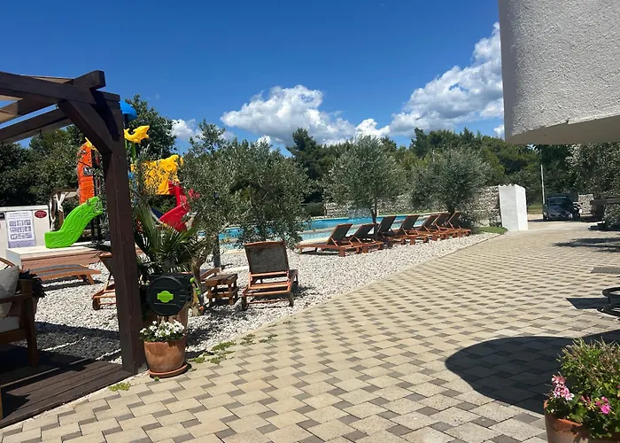 Daisy Kamper דירה באניולה